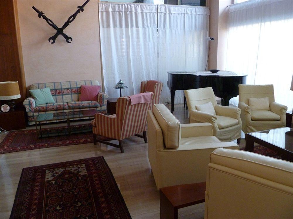Hotel Astoria Gallarate Milan Airport Malpensa Ngoại thất bức ảnh