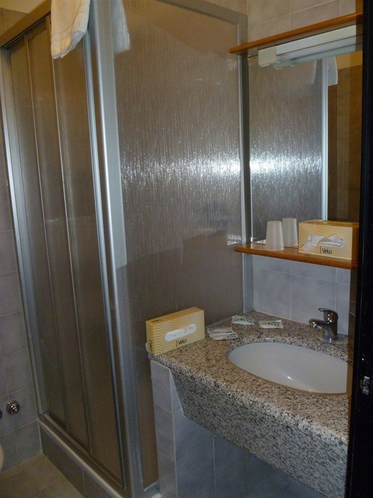 Hotel Astoria Gallarate Milan Airport Malpensa Ngoại thất bức ảnh
