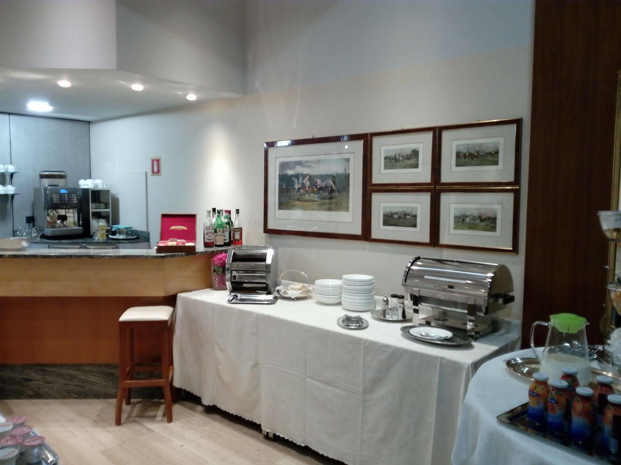 Hotel Astoria Gallarate Milan Airport Malpensa Ngoại thất bức ảnh